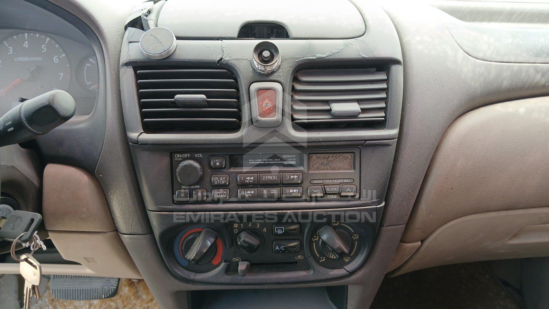 2002 NISSAN SUNNY VIN: JN1FN61C42W012016