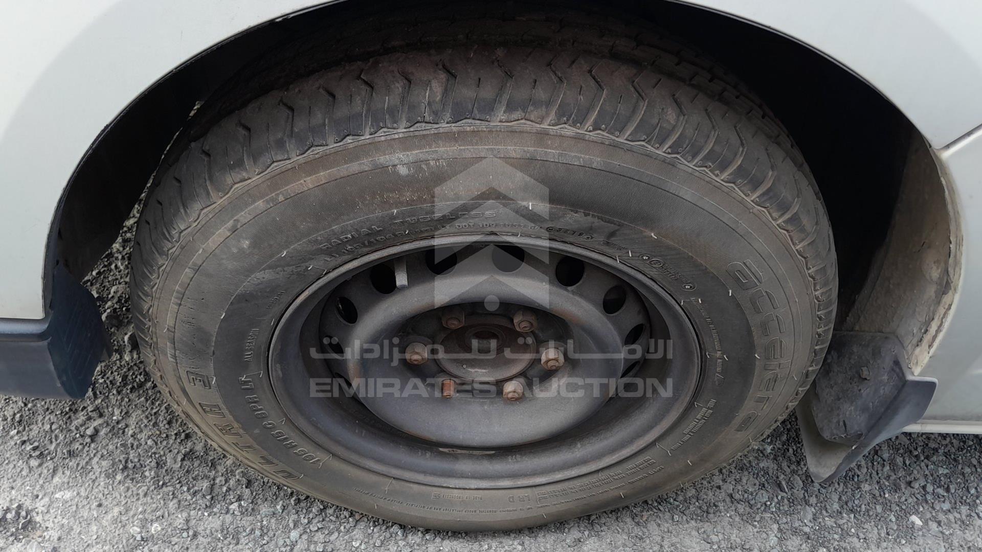 2011 TOYOTA HIACE VIN: JTFHX02P0B0055986