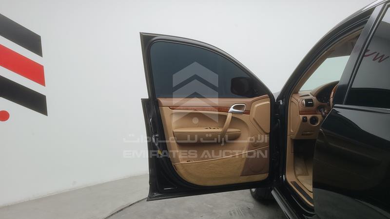 WP1ZZZ9PZALA61661 Auction: EmiratesAuction Lot: 405784 WP1ZZZ9PZALA61661 Porsche Cayenne GTS 2010 BLACK Photo 16
