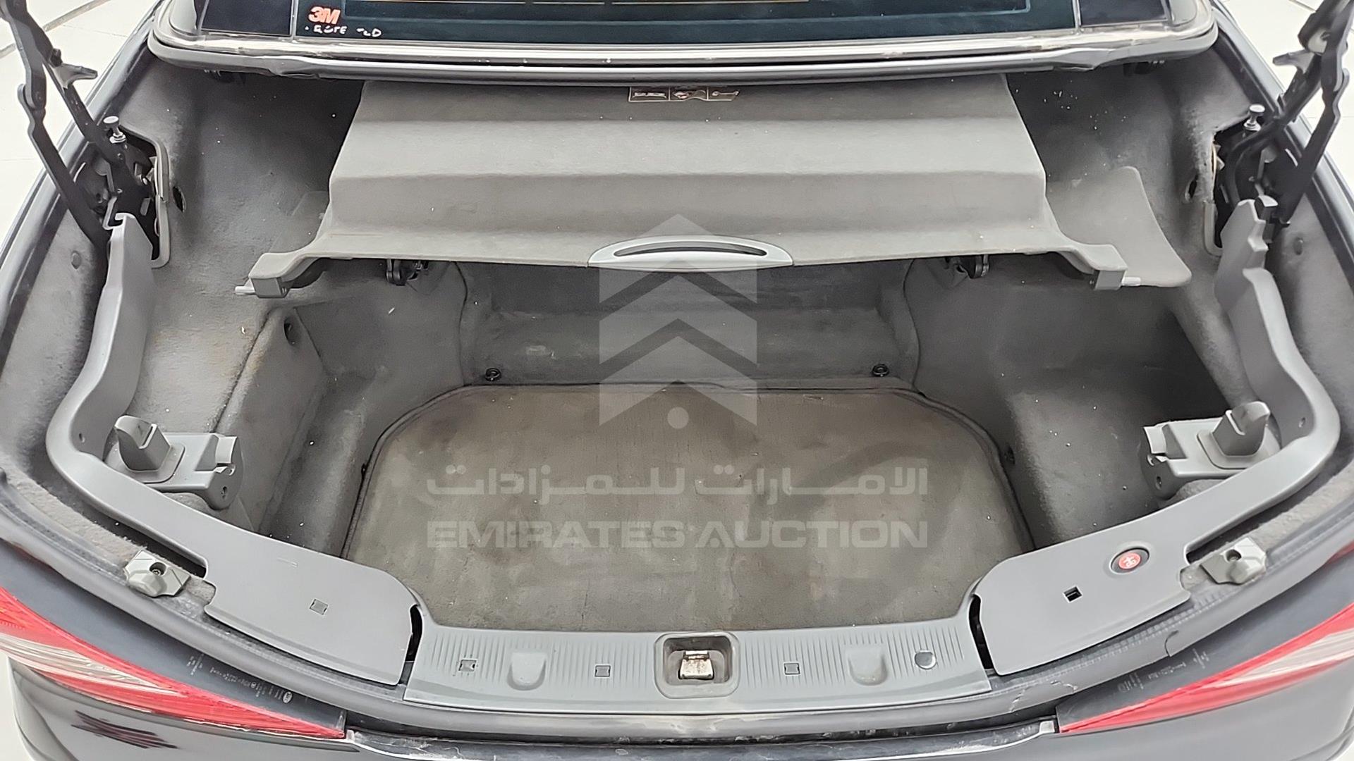 2007 MERCEDES SL 500 VIN: WDBSK71F37F122470