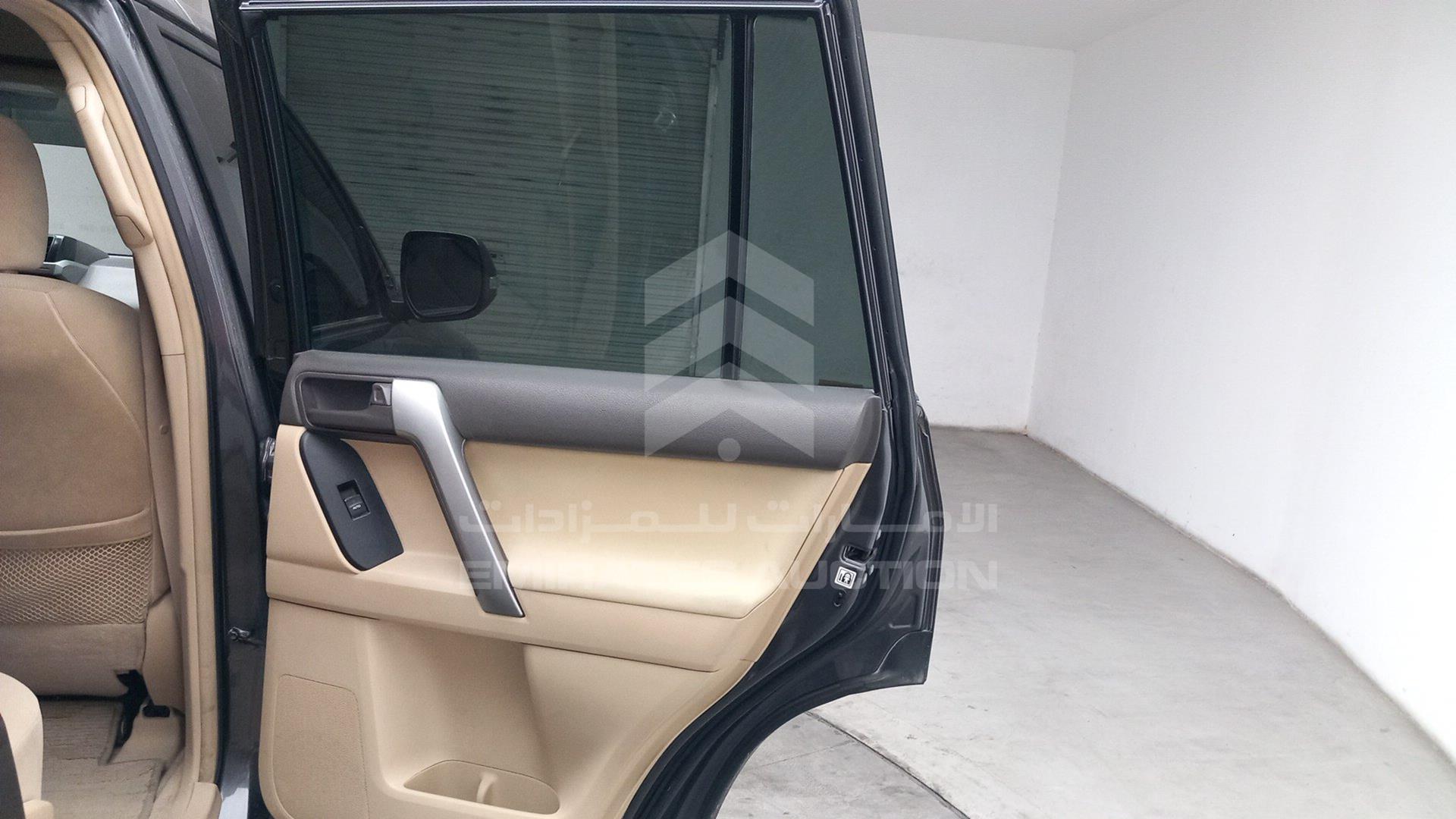 2015 TOYOTA PRADO VIN: JTEJU9FJ1FK079555