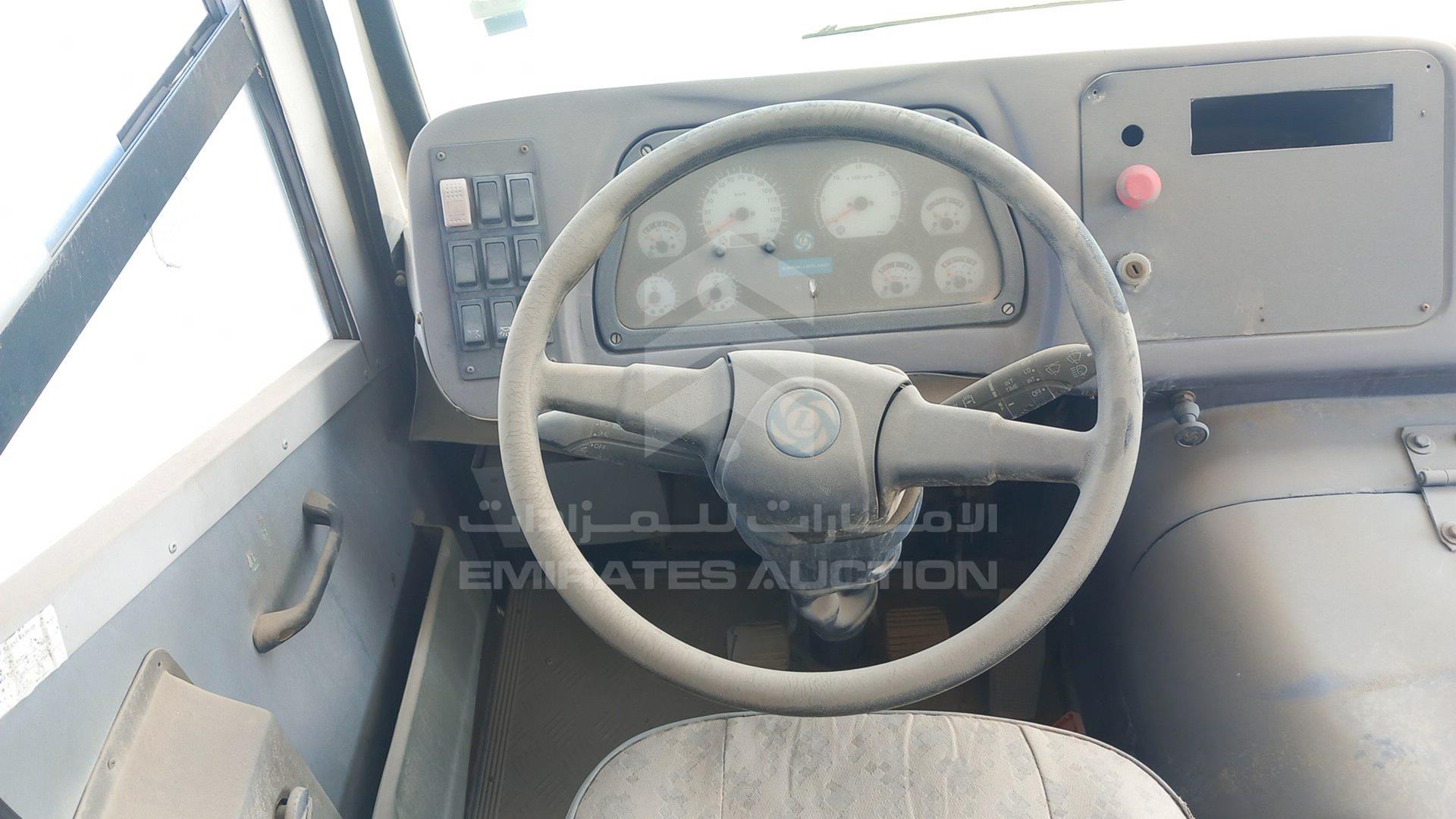 2015 ASHOK LEYLAND FALCON VIN: MB1PBEFA9FUEA0086