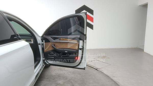 Audi A8 2016 WAUY2BFD8GN000776 Image 36