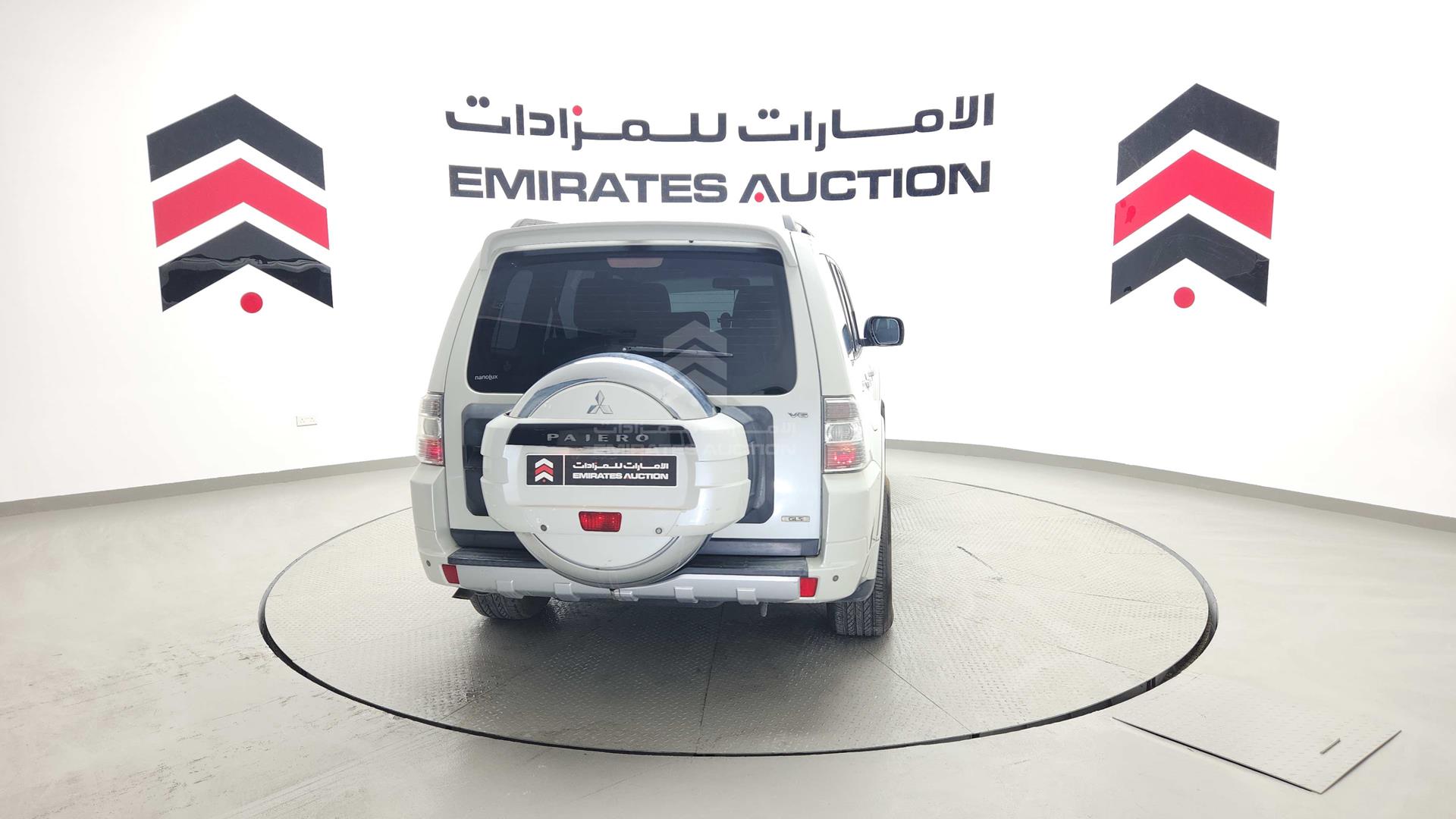2010 MITSUBISHI PAJERO VIN: JMYLRV95WAJ716207