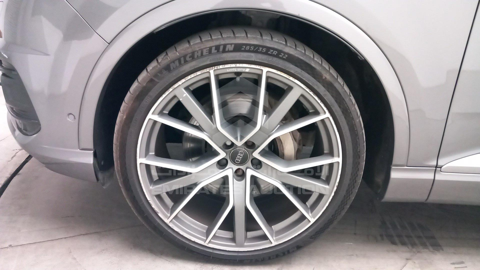 2018 AUDI Q7 VIN: WA1ZZZF73JD015649