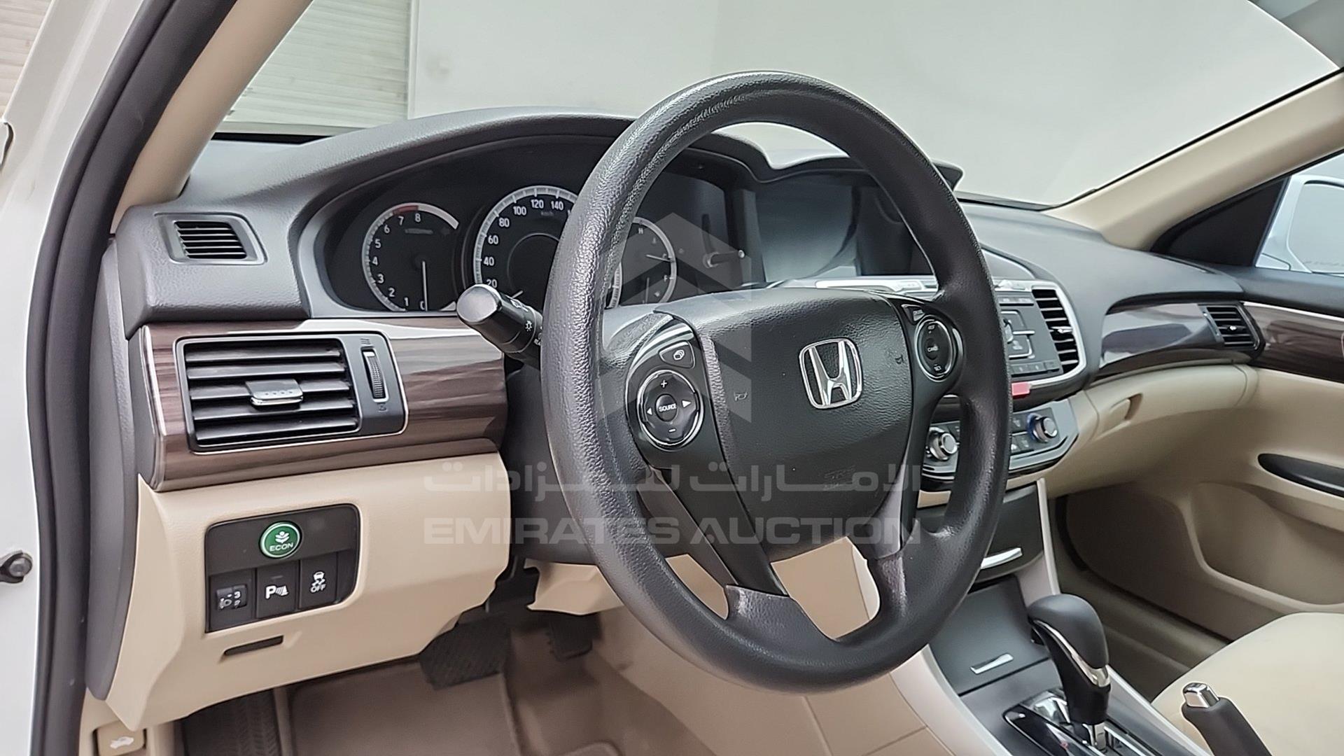 2017 HONDA ACCORD VIN: 1HGCR261XHA618318