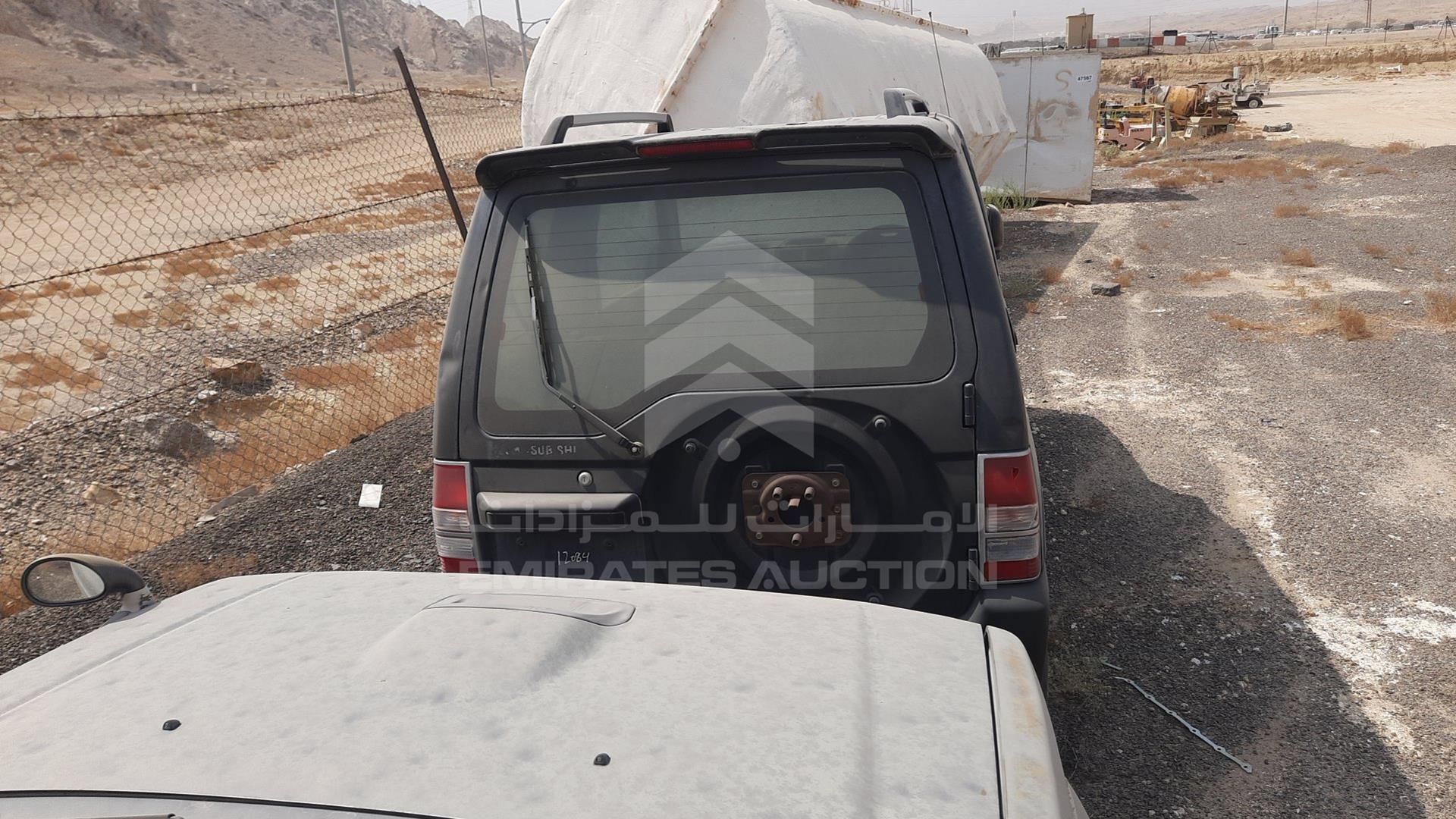 0 MITSUBISHI --- VIN: H56A5222093