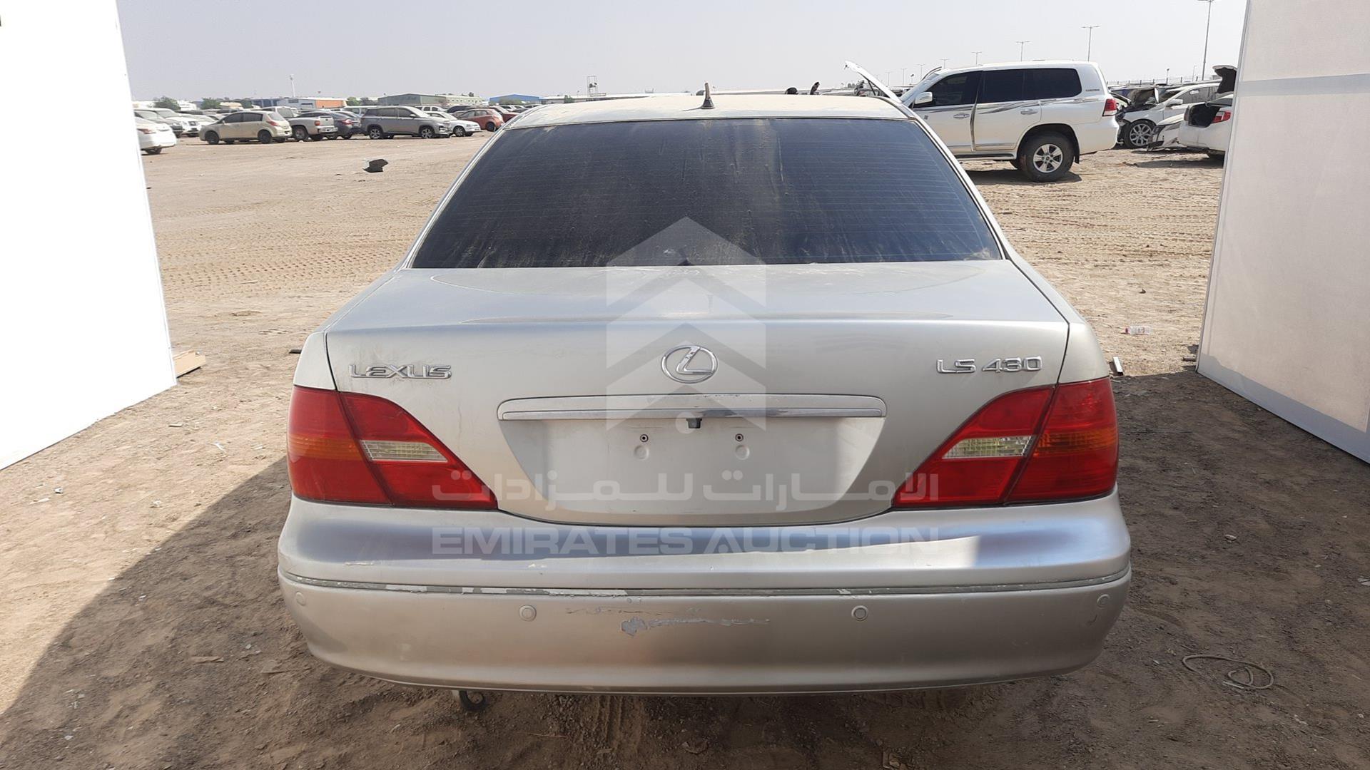 2002 LEXUS LS 430 VIN: JTHBN30F620066201