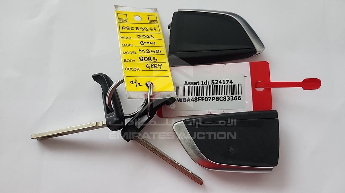 2023 BMW 340I — Keys — Photo 6