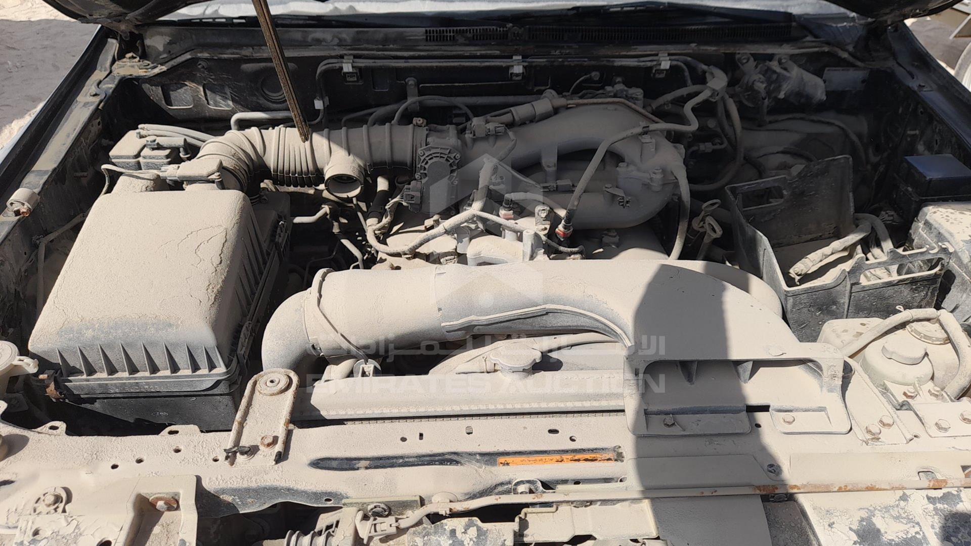 2007 MITSUBISHI PAJERO VIN: JMYLRV93W7J716768