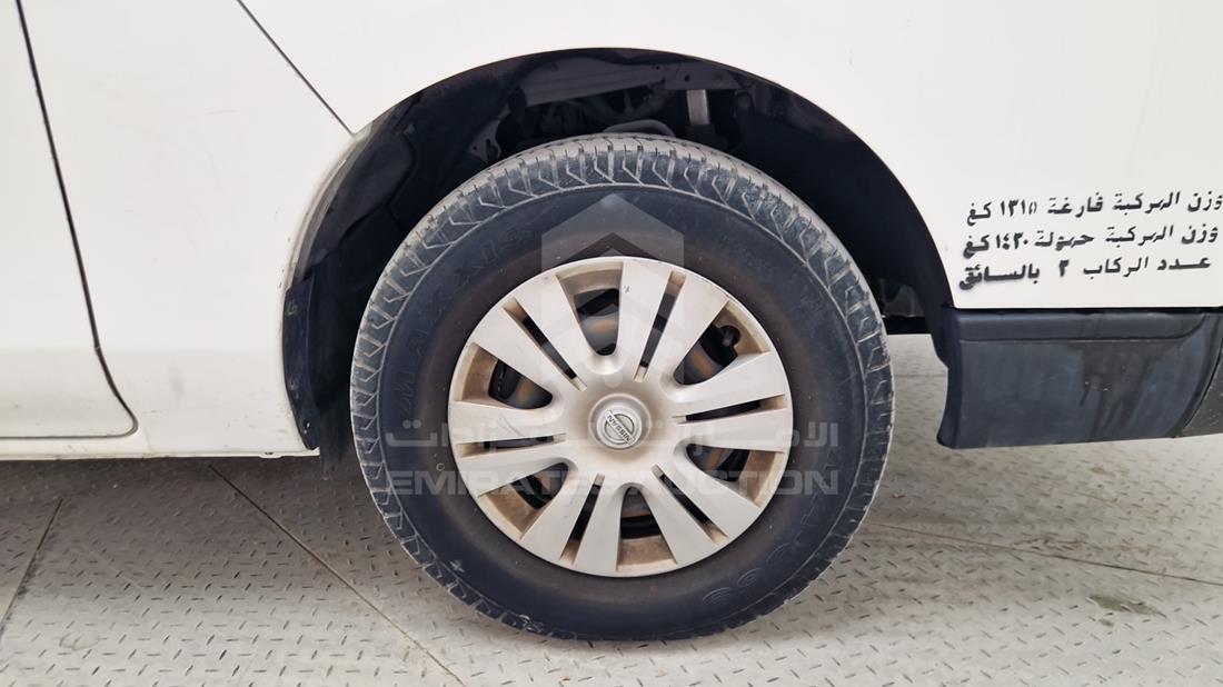 2016 Nissan Urvan — Front Right Tyre — Photo 24