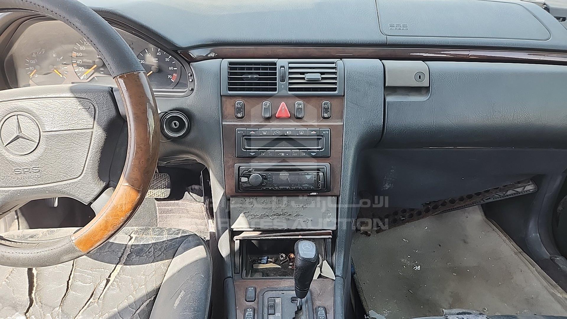 1997 MERCEDES E 280 VIN: WDB2100531A195754