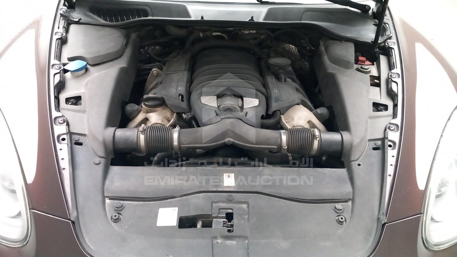 2014 PORSCHE CAYENNE VIN: WP1ZZZ92ZELA56182