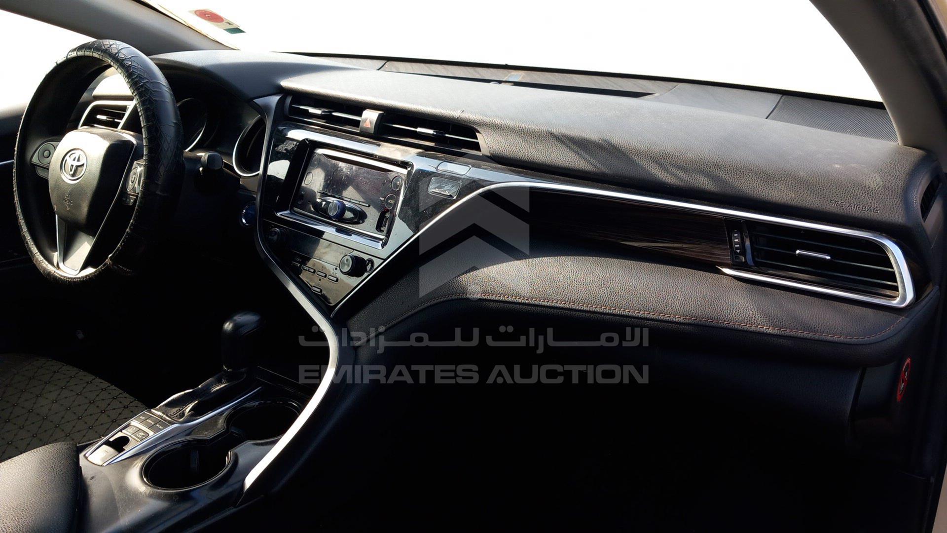 2018 TOYOTA CAMRY VIN: JTNB29HK8J3012843