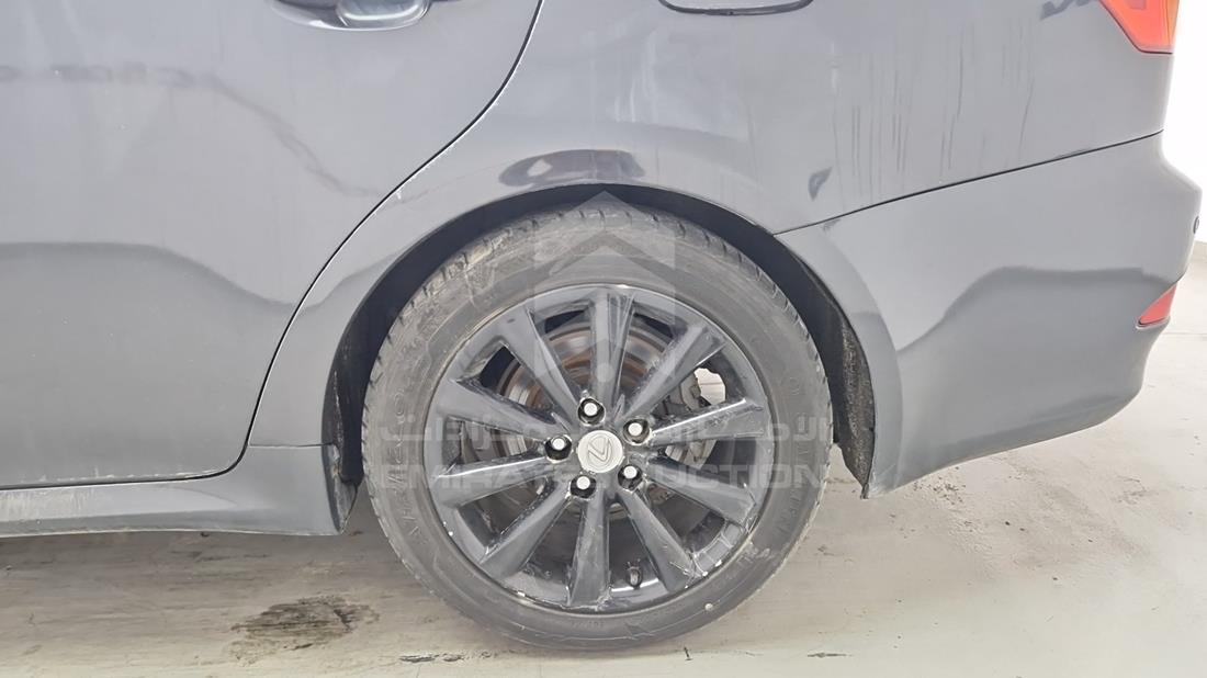 2007 Lexus IS 250 — Rear Left Tyre — Photo 40