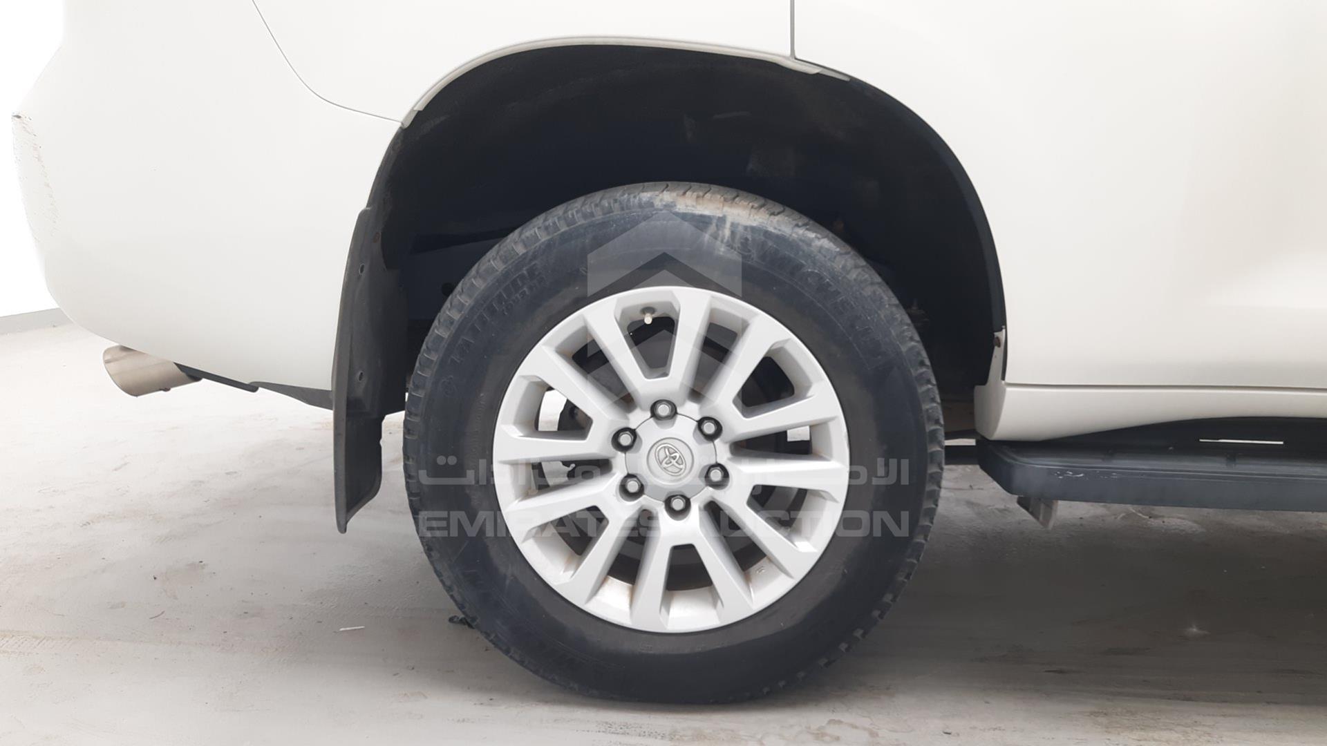 2016 TOYOTA LAND CRUISER PRADO VIN: JTEBX9FJ8GK255191