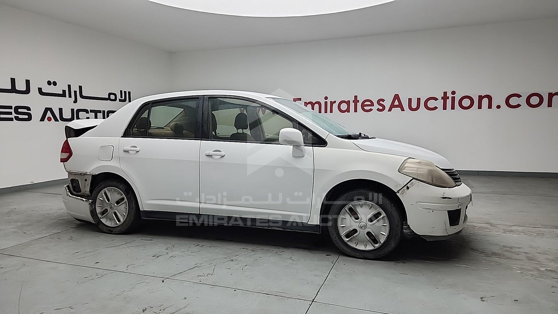 2011 NISSAN TIIDA VIN: 3N1BC1A6XBK201802