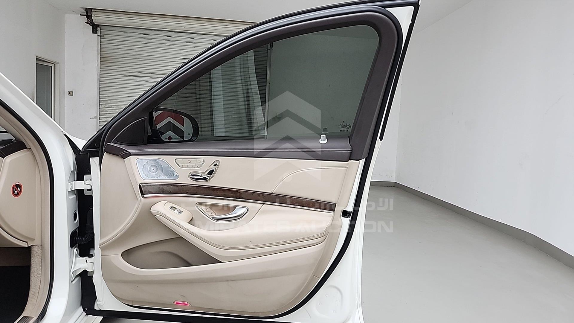 2014 MERCEDES SL 500 VIN: WDDUG8CB8EA013207