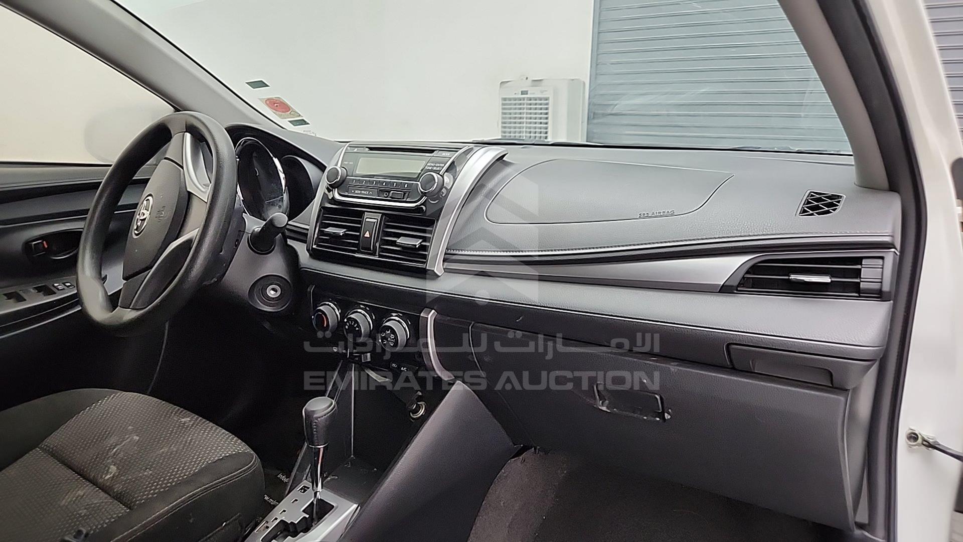 2017 TOYOTA YARIS VIN: MHFB29F3XH2016199