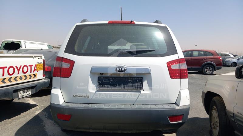 KNAKN8119F5122686 Auction: EmiratesAuction Lot: 406990 KNAKN8119F5122686 Kia Mohave 2015 WHITE Photo 6