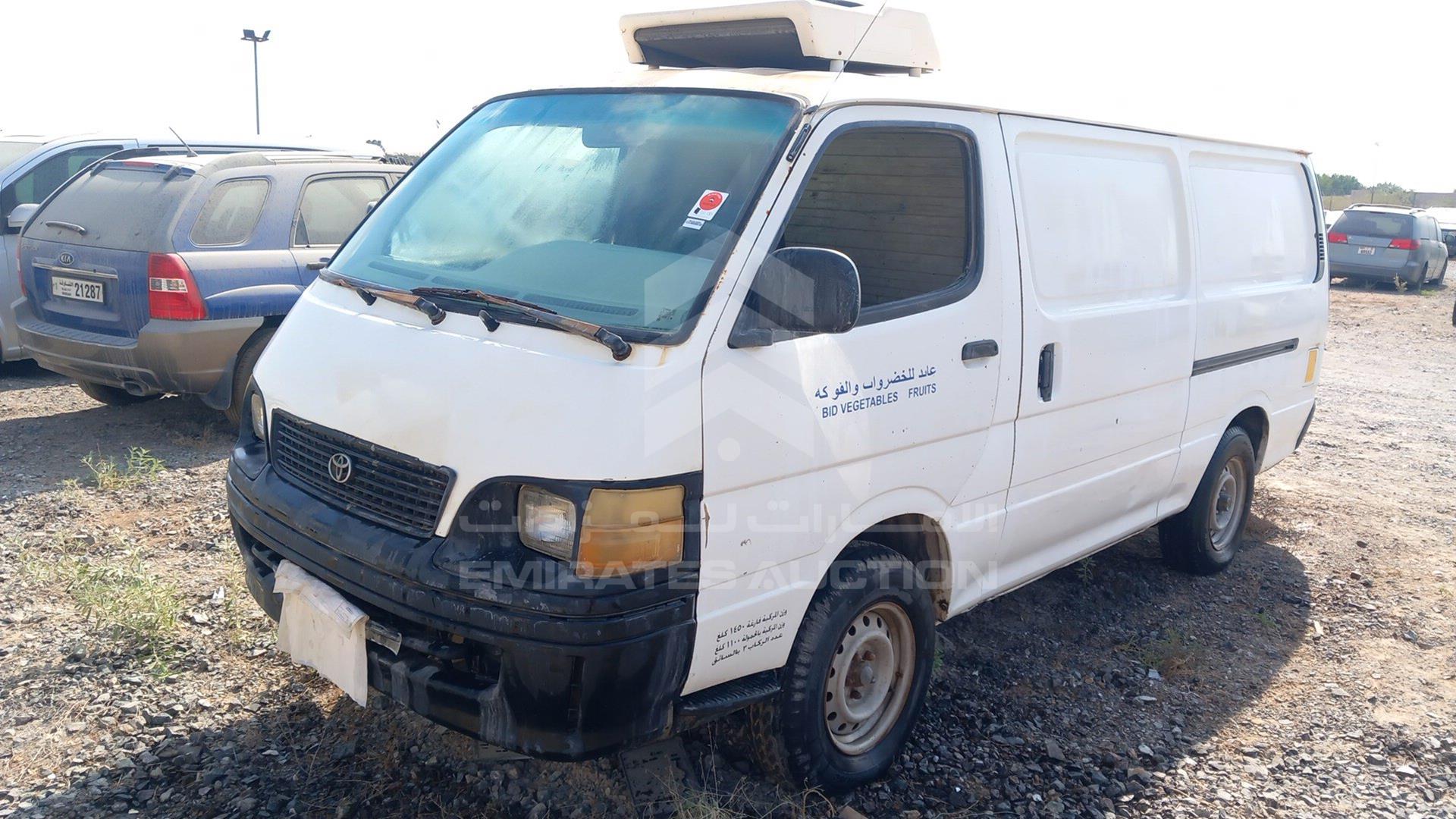 2000 TOYOTA HIACE VIN: JT4ZA1191Y0035729