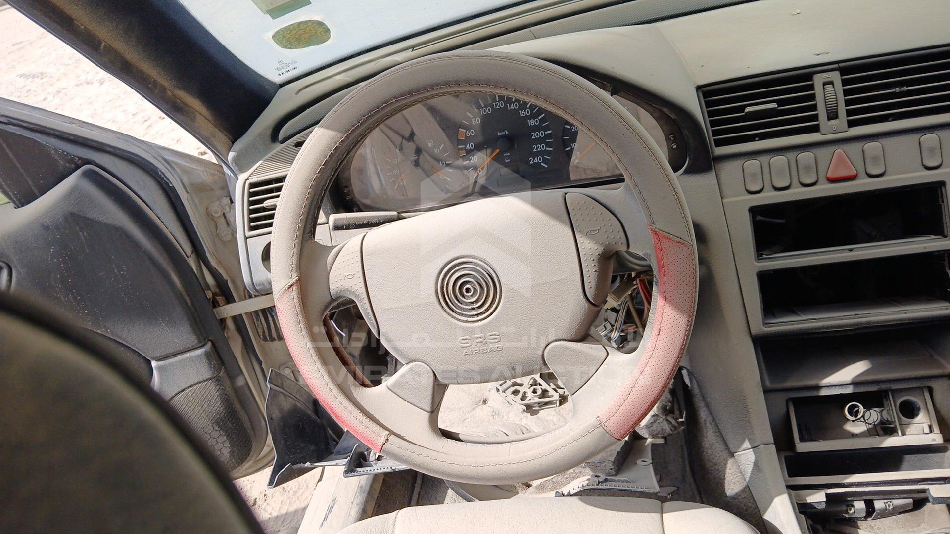 1998 MERCEDES C 240 VIN: WDB2020861F745265