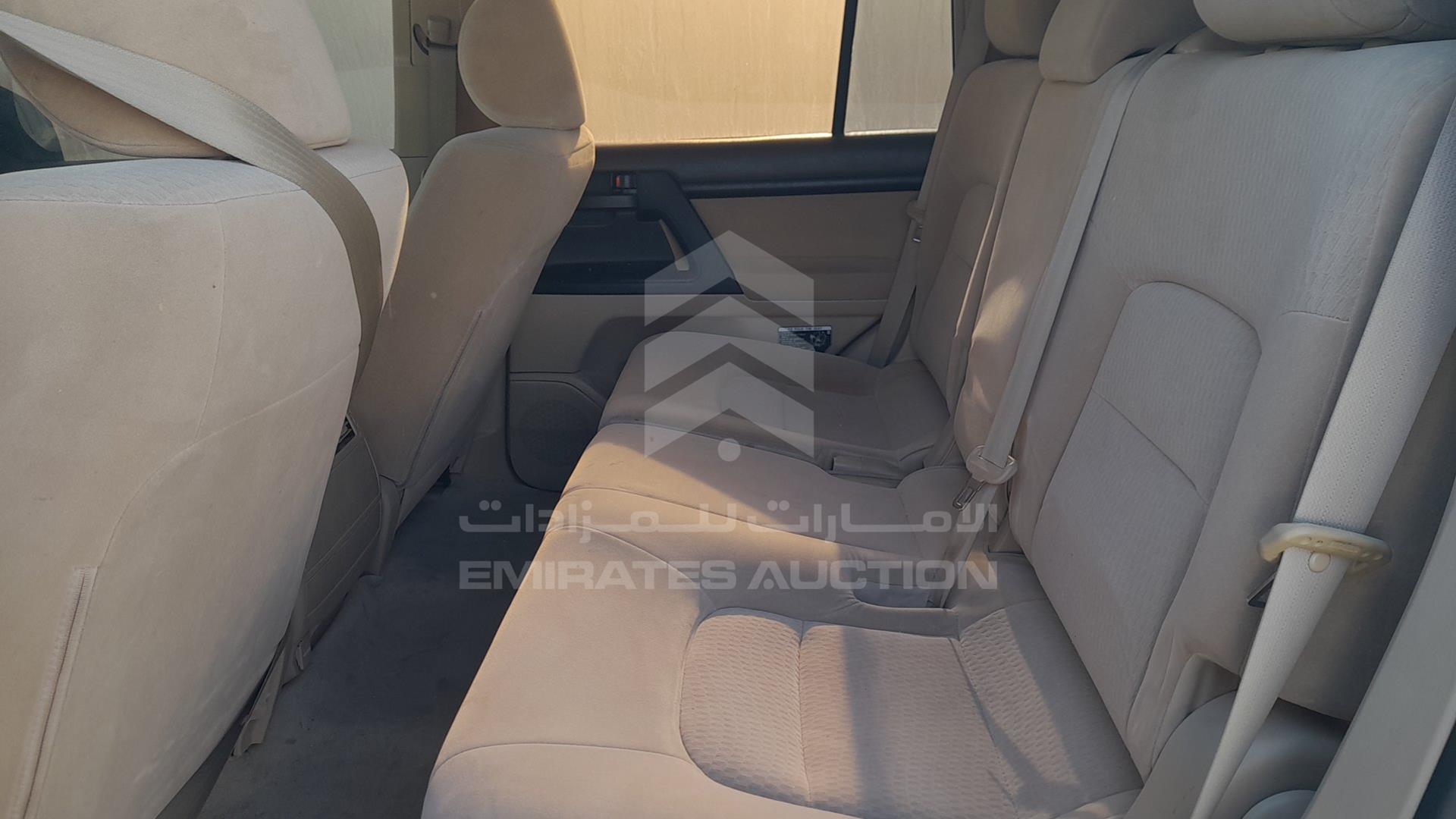 2014 TOYOTA LAND CRUISER VIN: JTMDU09J2E4094514