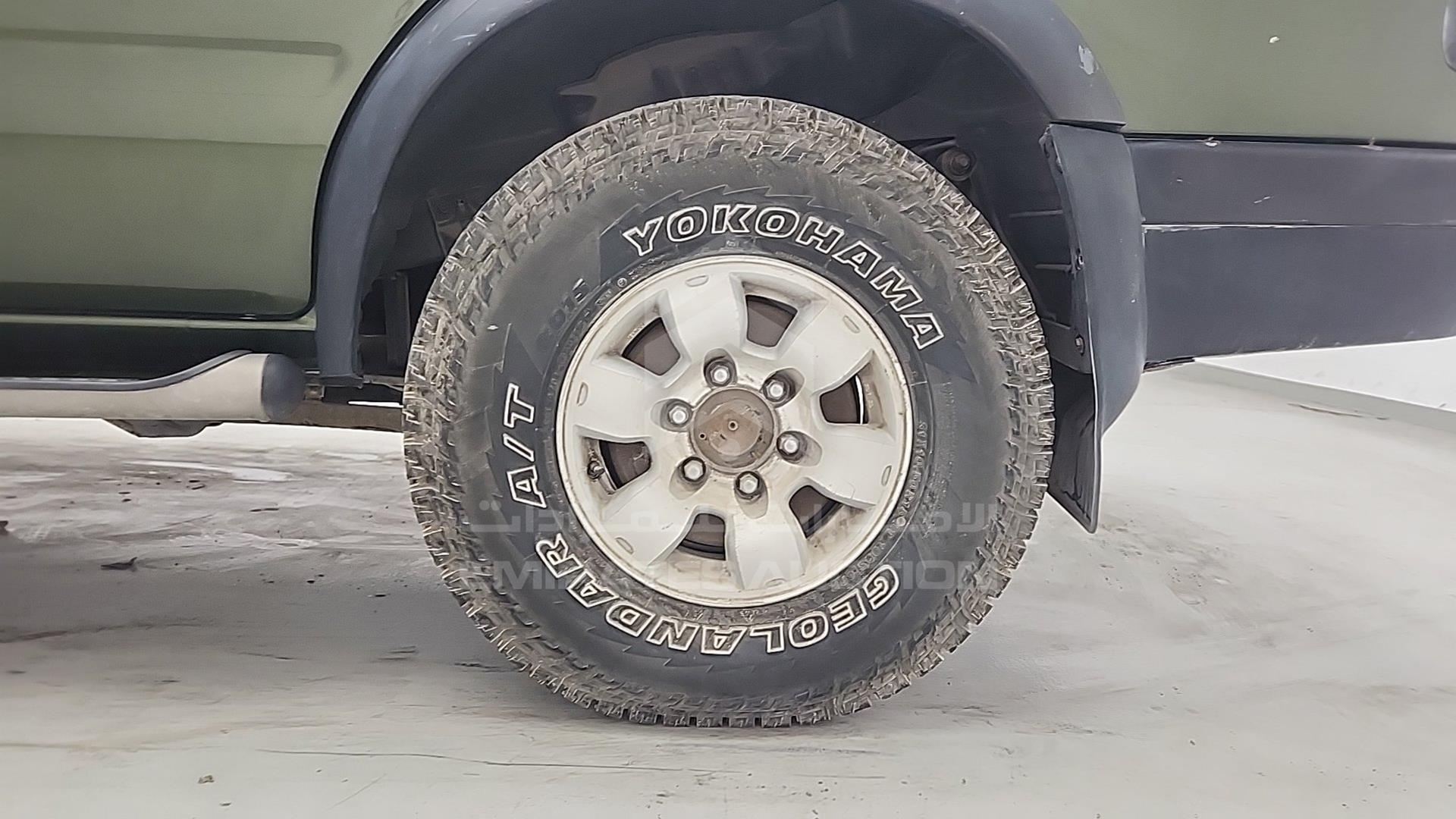 1997 NISSAN PATHFINDER VIN: JN8AR05Y4VW112303