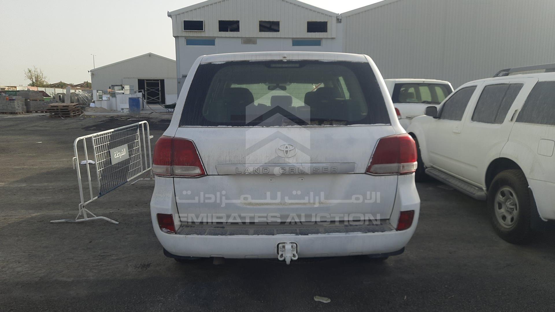 2011 TOYOTA LAND CRUISER VIN: JTMDU09J8B4044518