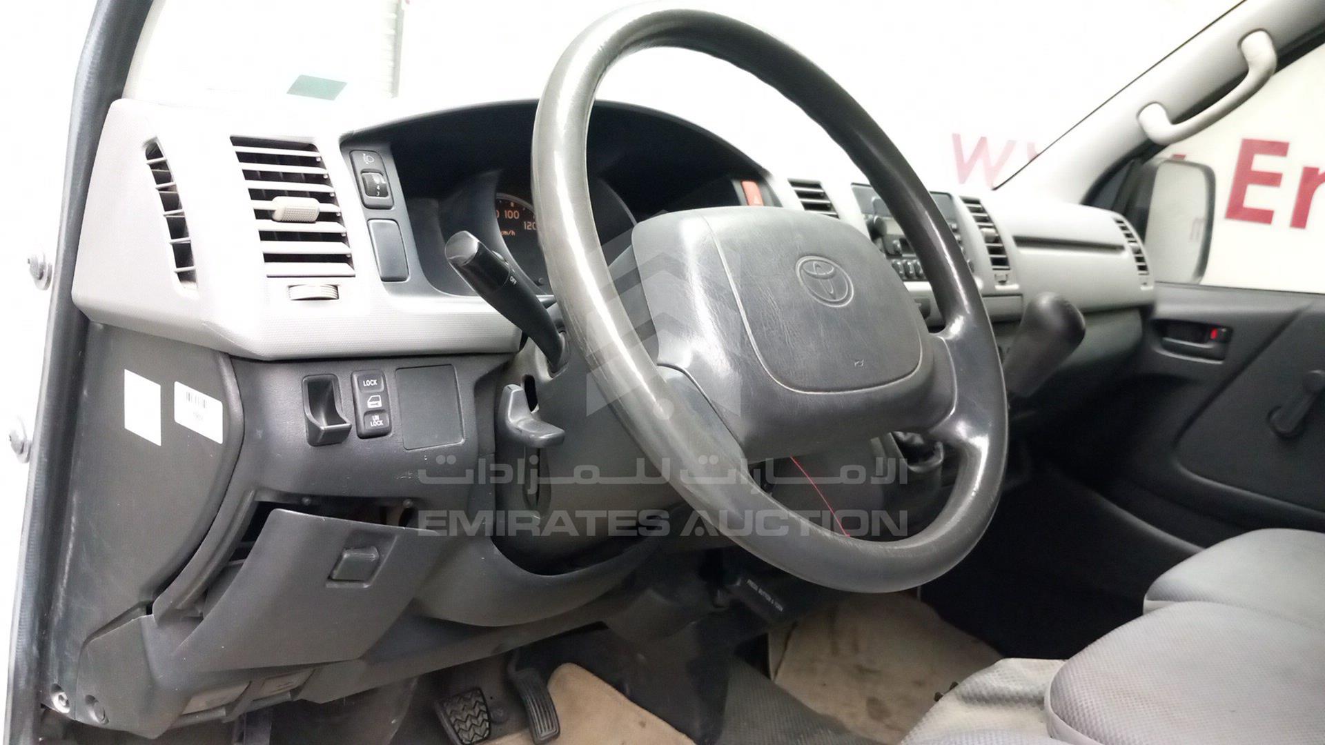 2008 TOYOTA HIACE VIN: JTGJX02P380018808