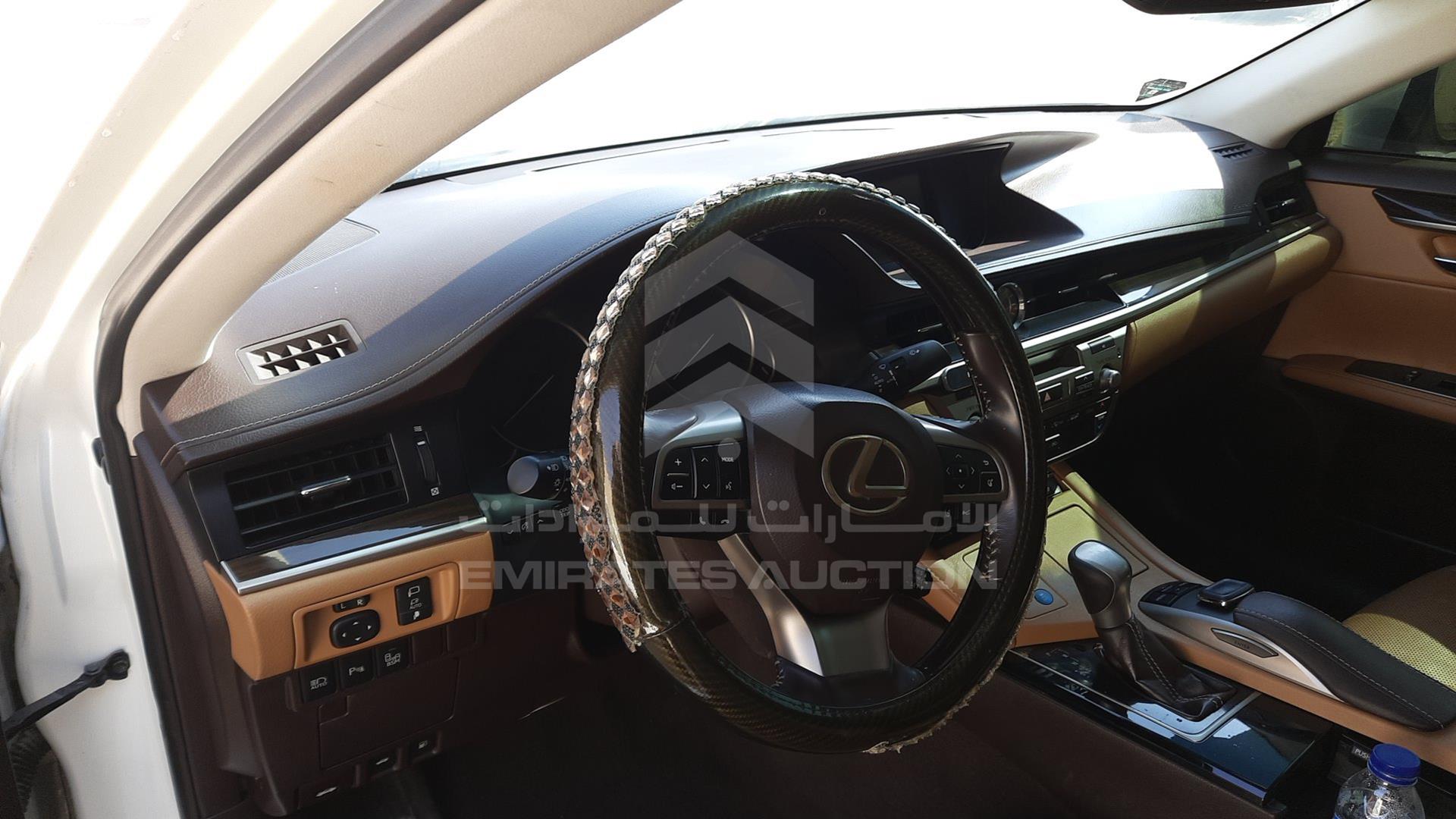 2016 LEXUS ES 350 VIN: JTHBK1GG4G2245201