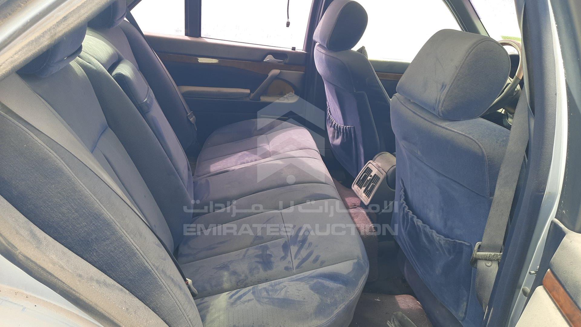 1992 MERCEDES SE 500 VIN: WDB1400501A070113