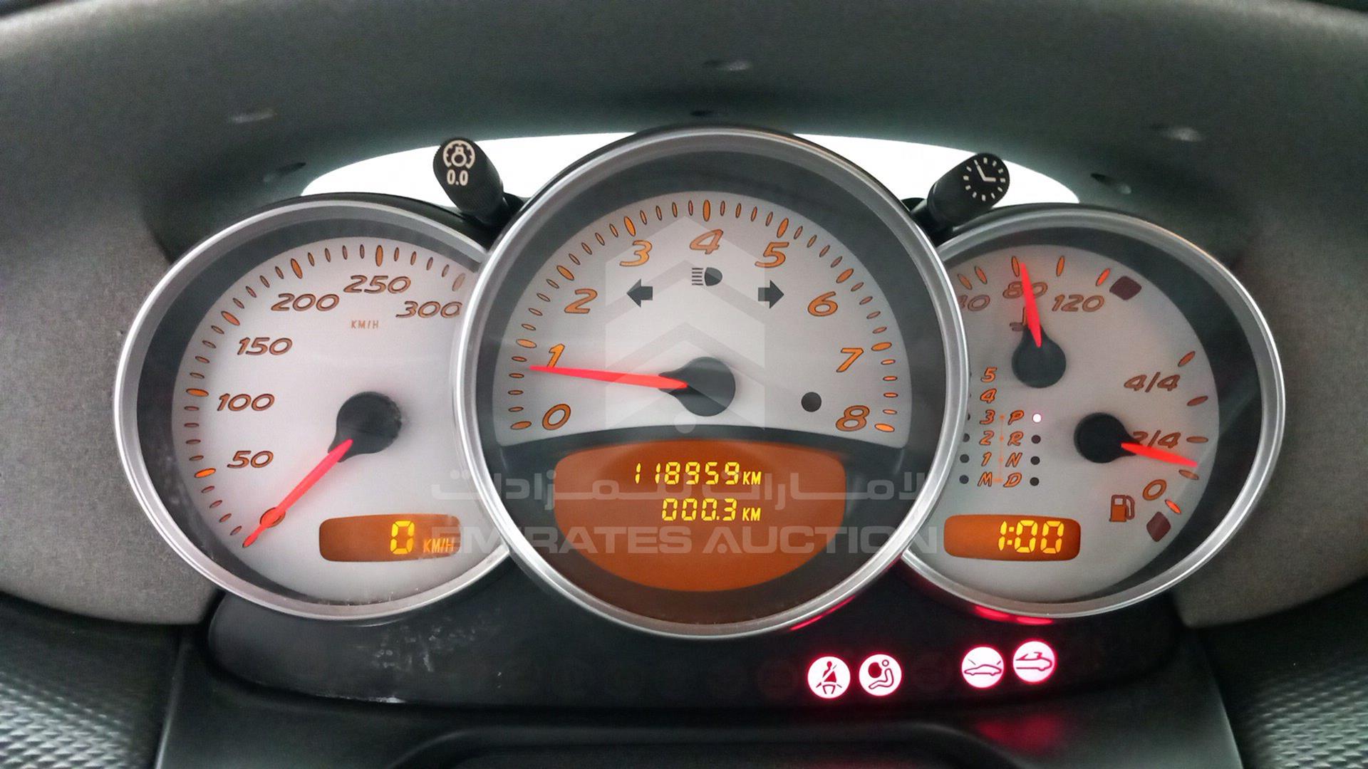 2001 PORSCHE BOXSTER VIN: WP0ZZZ98Z1U640889