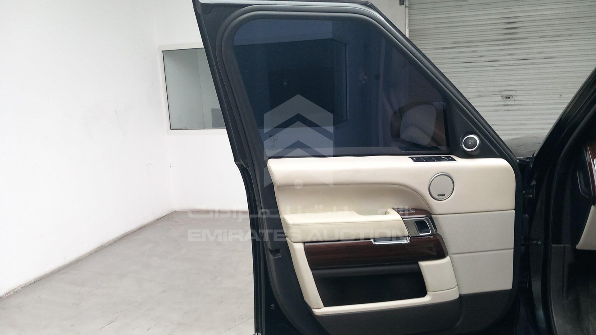 2013 RANGE ROVER VOGUE VIN: SALGA2EF5DA119854