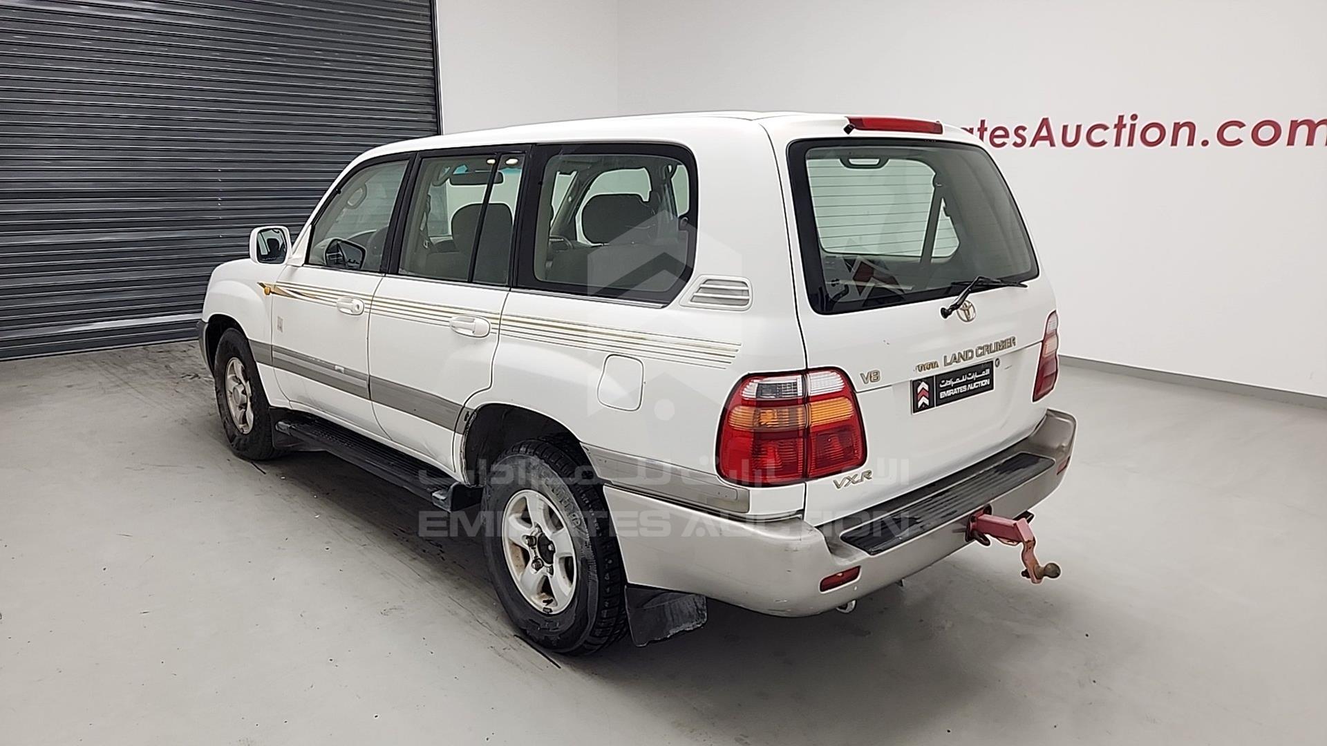 2000 TOYOTA LAND CRUISER VIN: JT3HT05J0Y0081156
