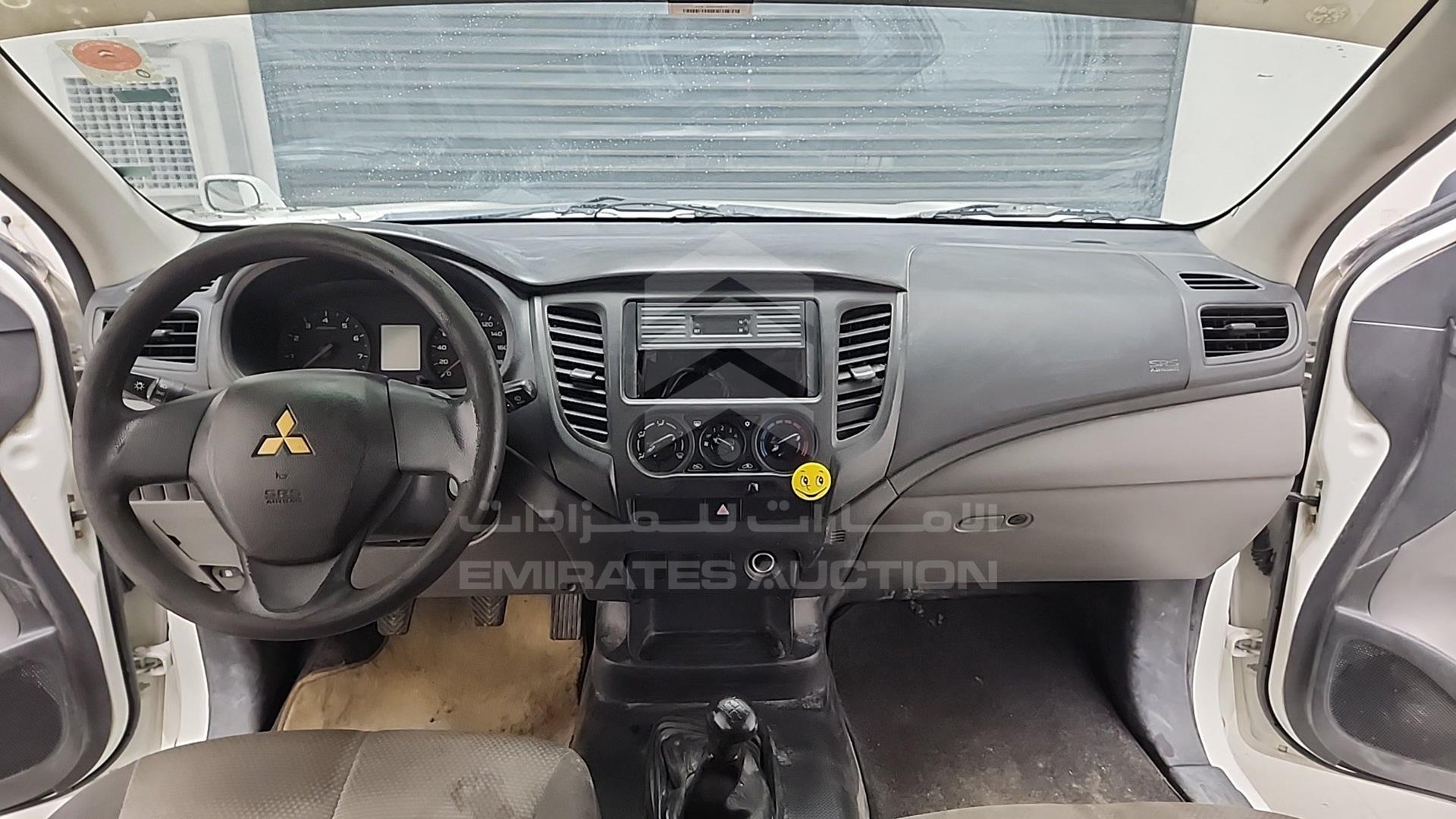 2016 MITSUBISHI L 200 VIN: MMBJNKJ40GH059683