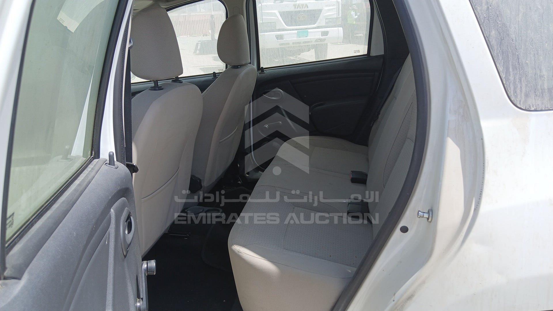 2016 RENAULT DUSTER VIN: VF1HSRGJ9GA583090