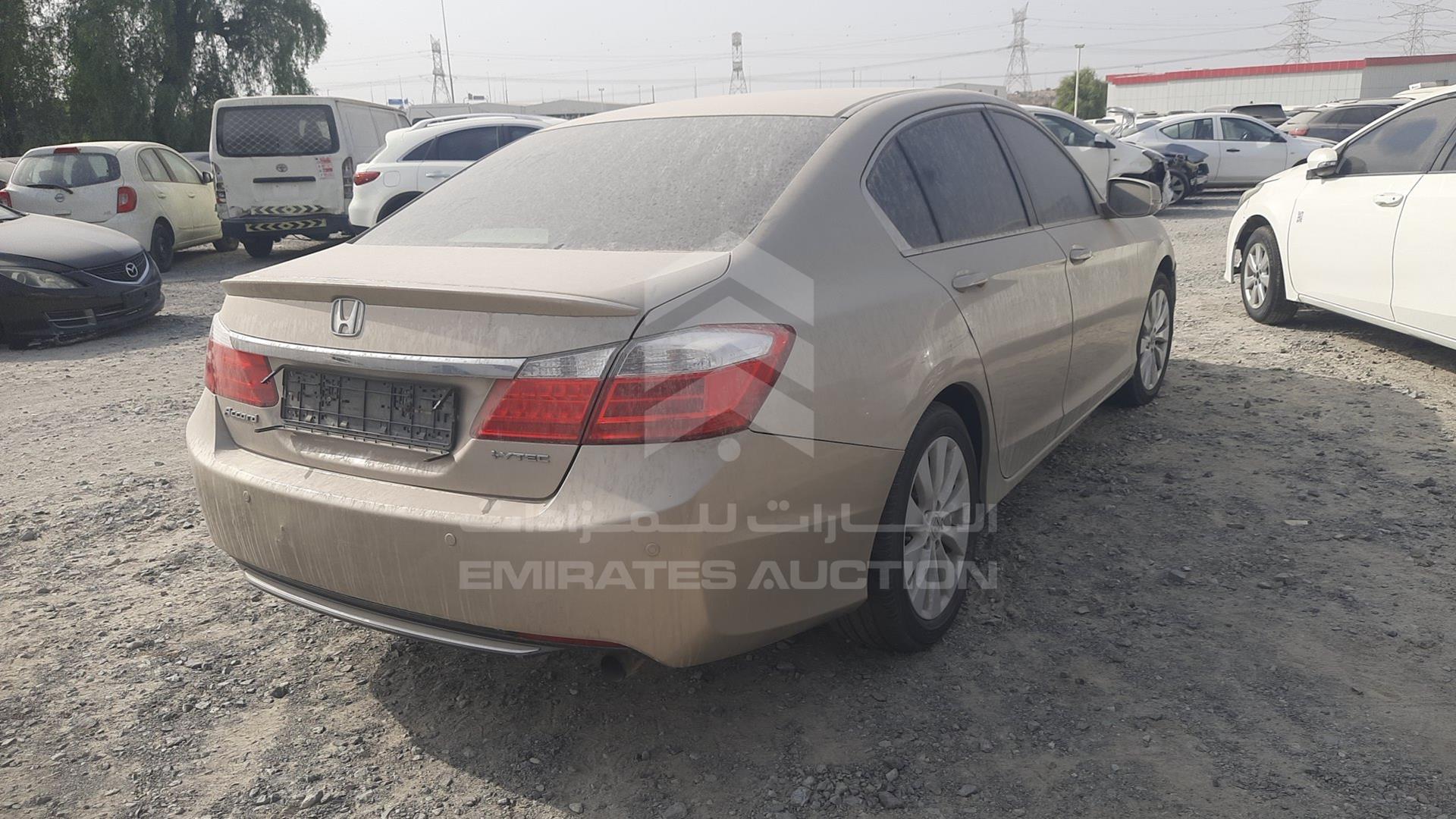 2013 HONDA ACCORD VIN: 1HGCR2637DA612178