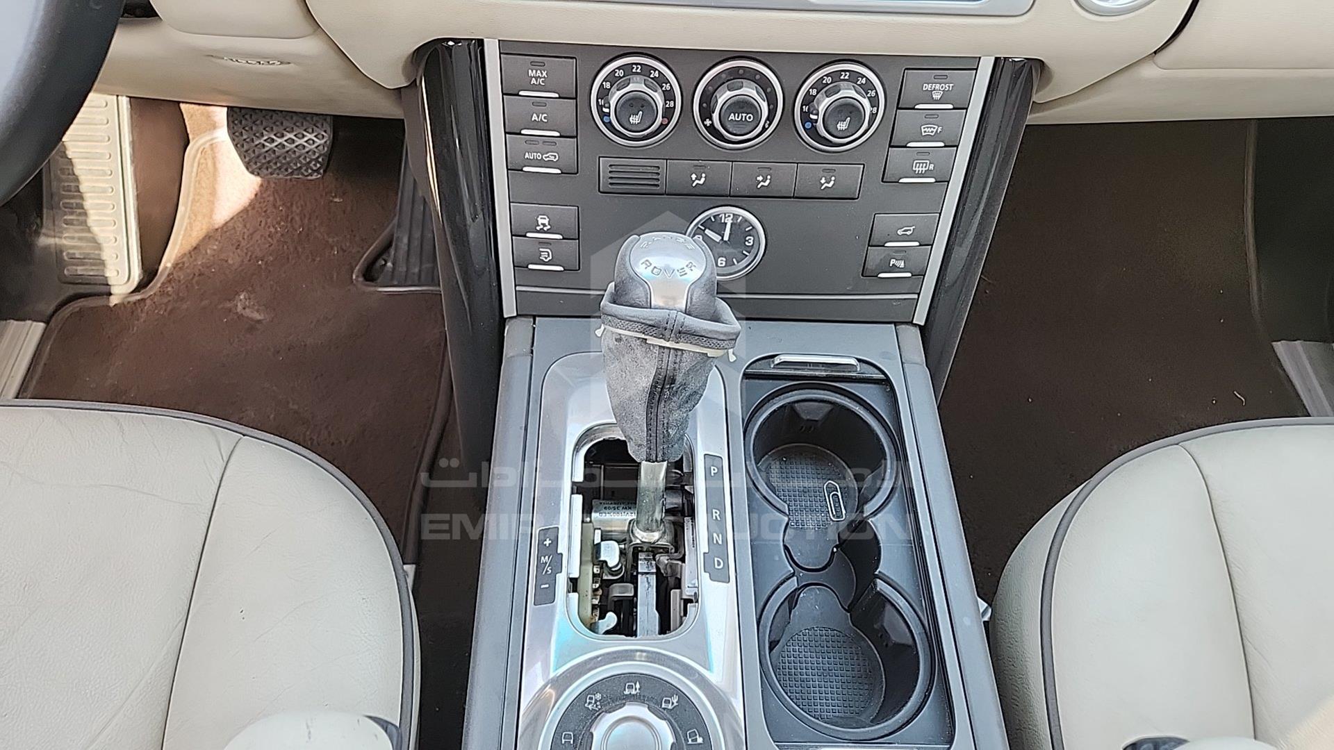 2010 RANGE ROVER HSE VIN: SALLMAMD4AA313938