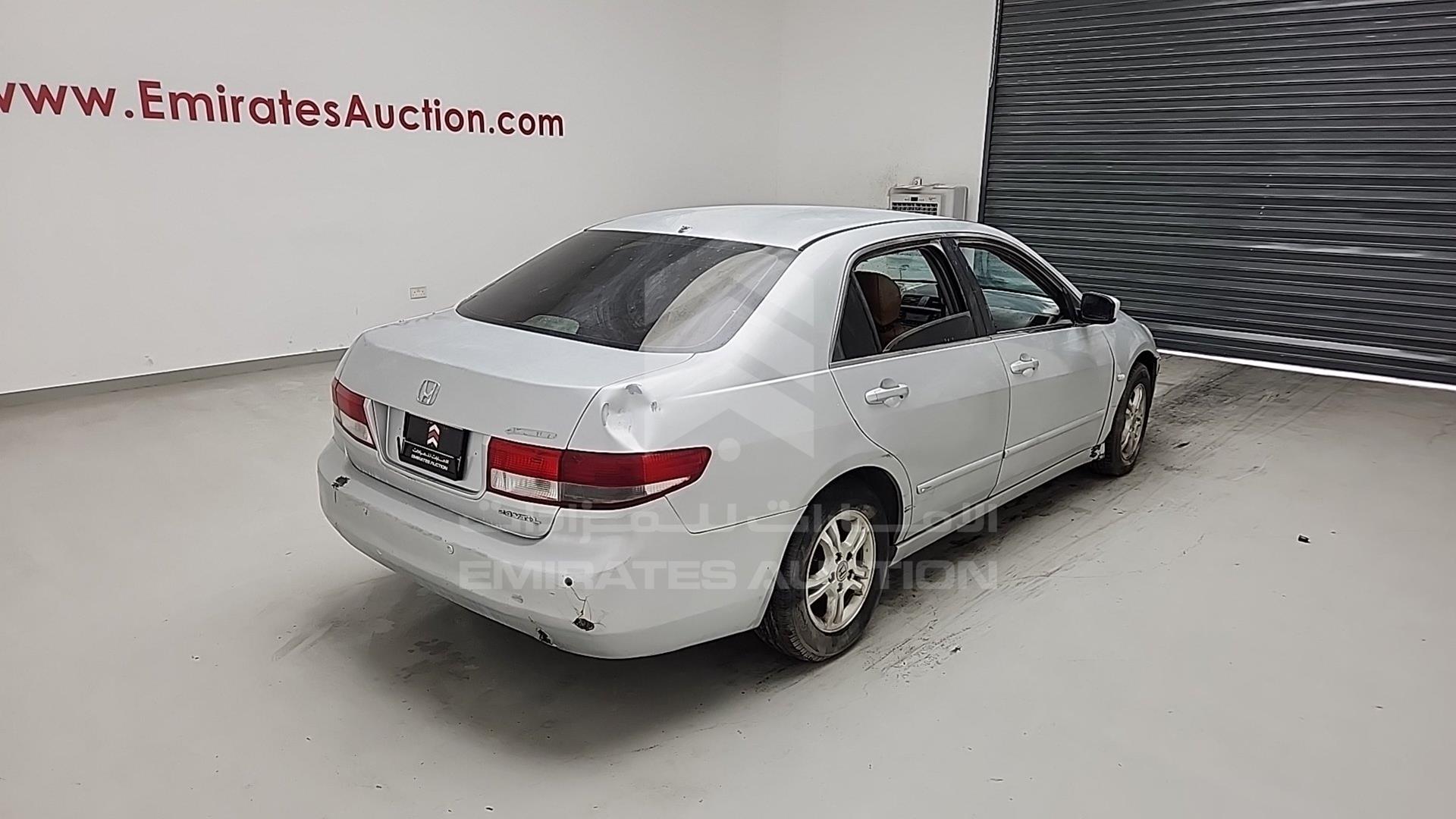 2004 HONDA ACCORD VIN: JHMCM56544C407145