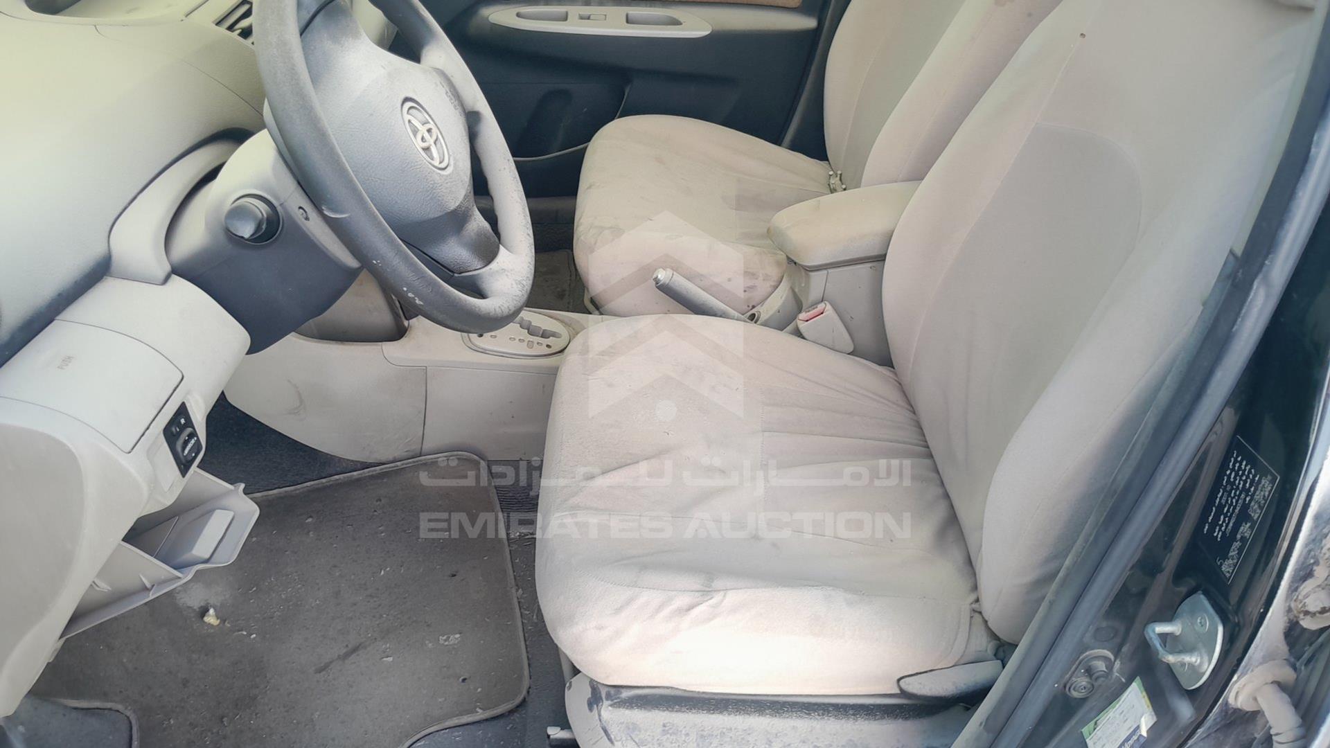 2008 TOYOTA YARIS VIN: JTDBW923184005781
