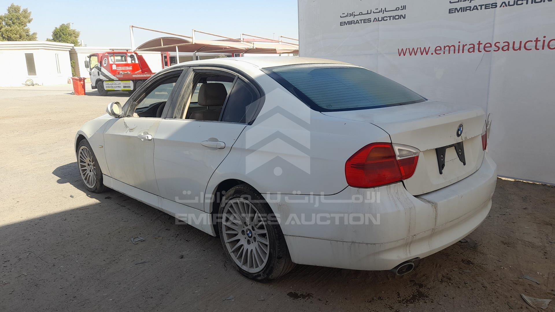 2008 BMW 320I VIN: WBAVG71068A051644