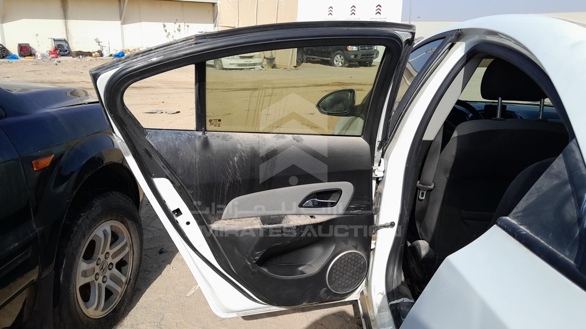 2014 CHEVROLET CRUZE LS VIN: KL1PJ5C53EK580833