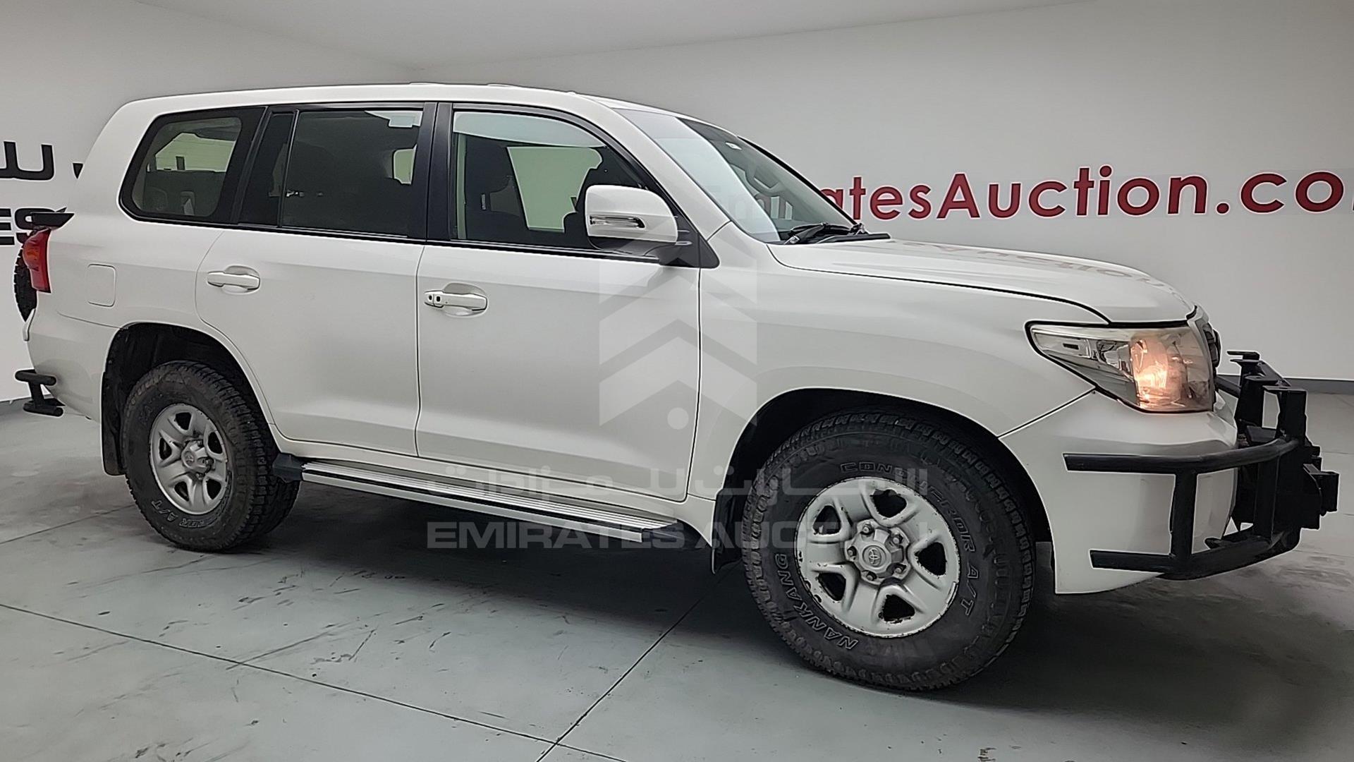 2014 TOYOTA LC 200 VIN: JTMHV09J404134910