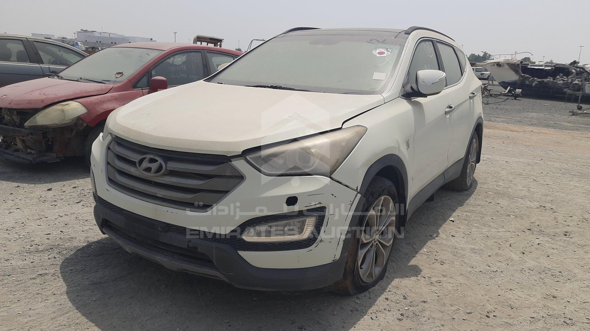2014 HYUNDAI SANTA FE VIN: KMHSU81E4DU073033