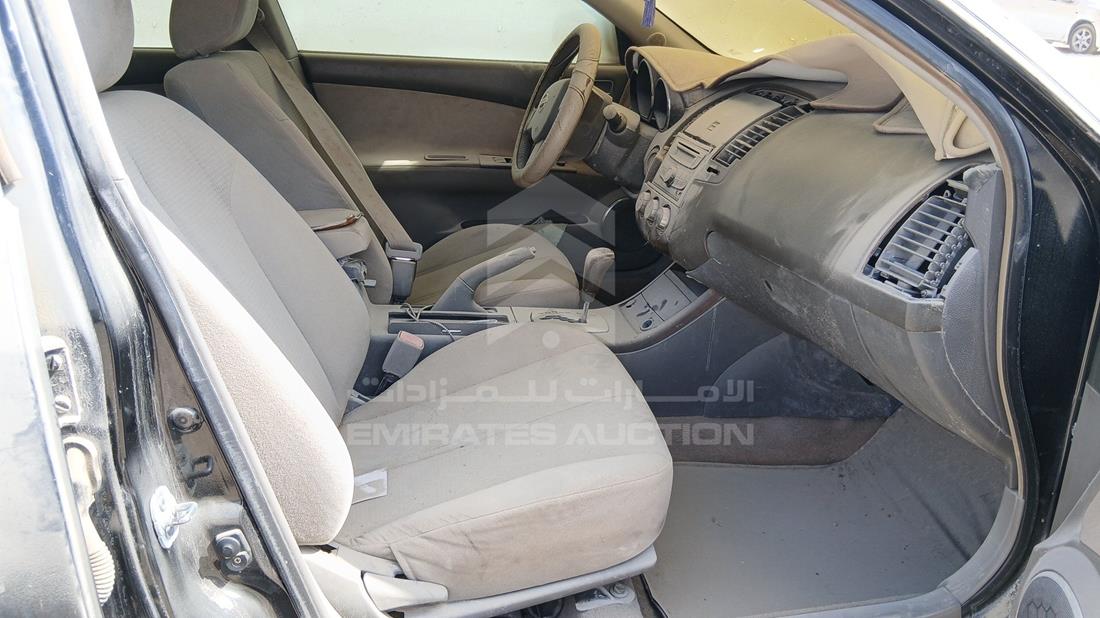 نيسان التيما 2006 — زاوية الراكب الأمامي للمقعد — صورة 22