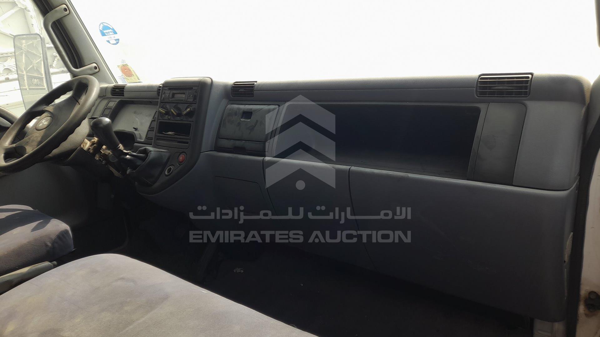 2015 MITSUBISHI CANTER VIN: JL7B6E1P2FK024722