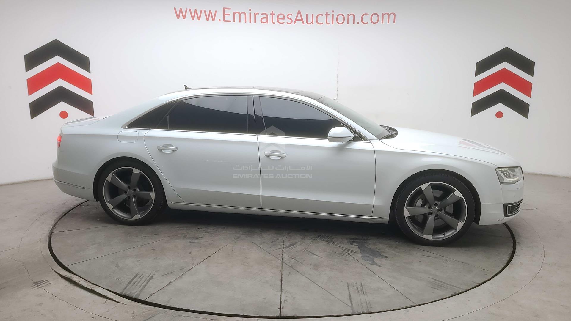 2016 AUDI A8 VIN: WAUY2BFD0GN000917