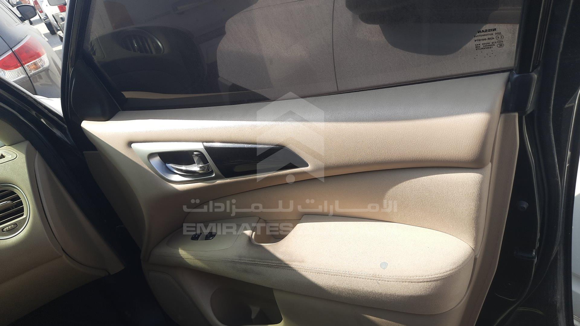 2016 NISSAN PATHFINDER VIN: 5N1AR2M5XGC610715