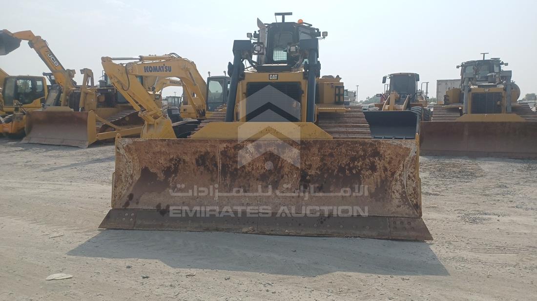 كاتربيلر D6R 2019 — الزاوية الأمامية بالكامل — صورة 1